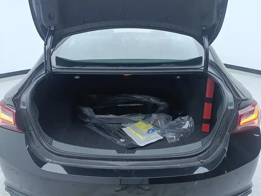 Chevrolet Malibu XL 2025 из CN, фото 2