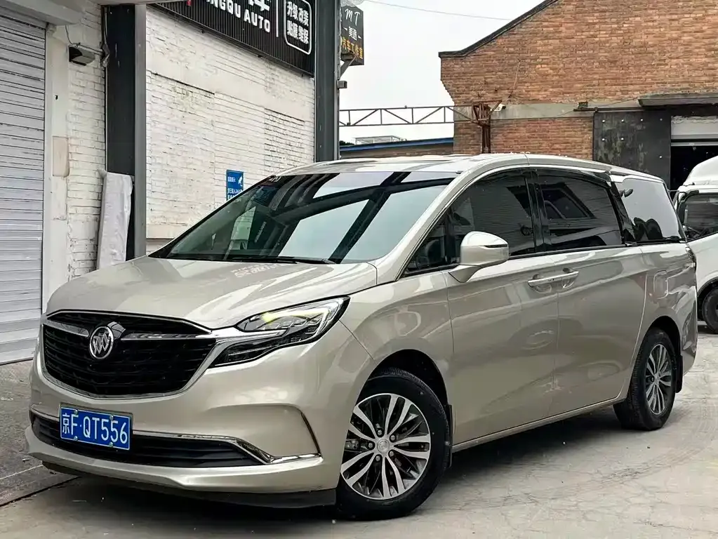 Buick GL8 2021 из CN, фото 1