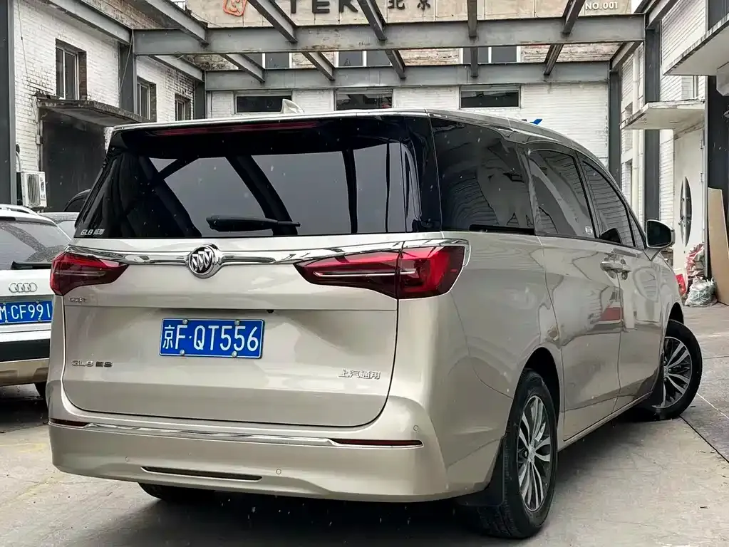 Buick GL8 2021 из CN, фото 5