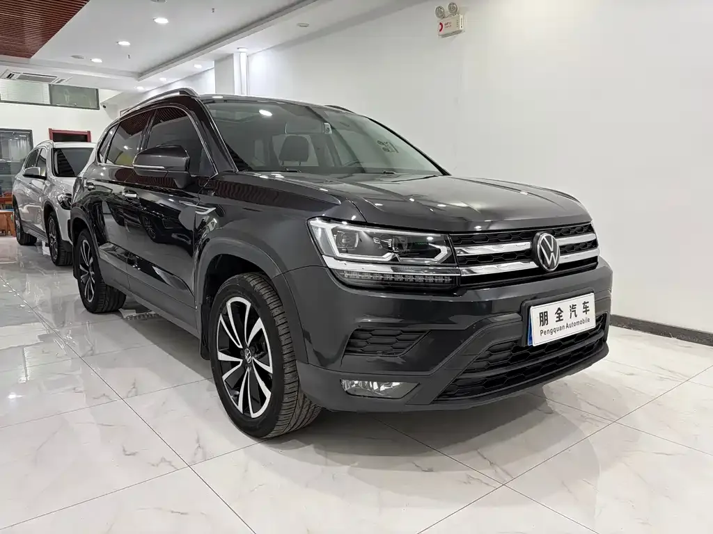 Volkswagen Tharu 2022 из CN, фото 8