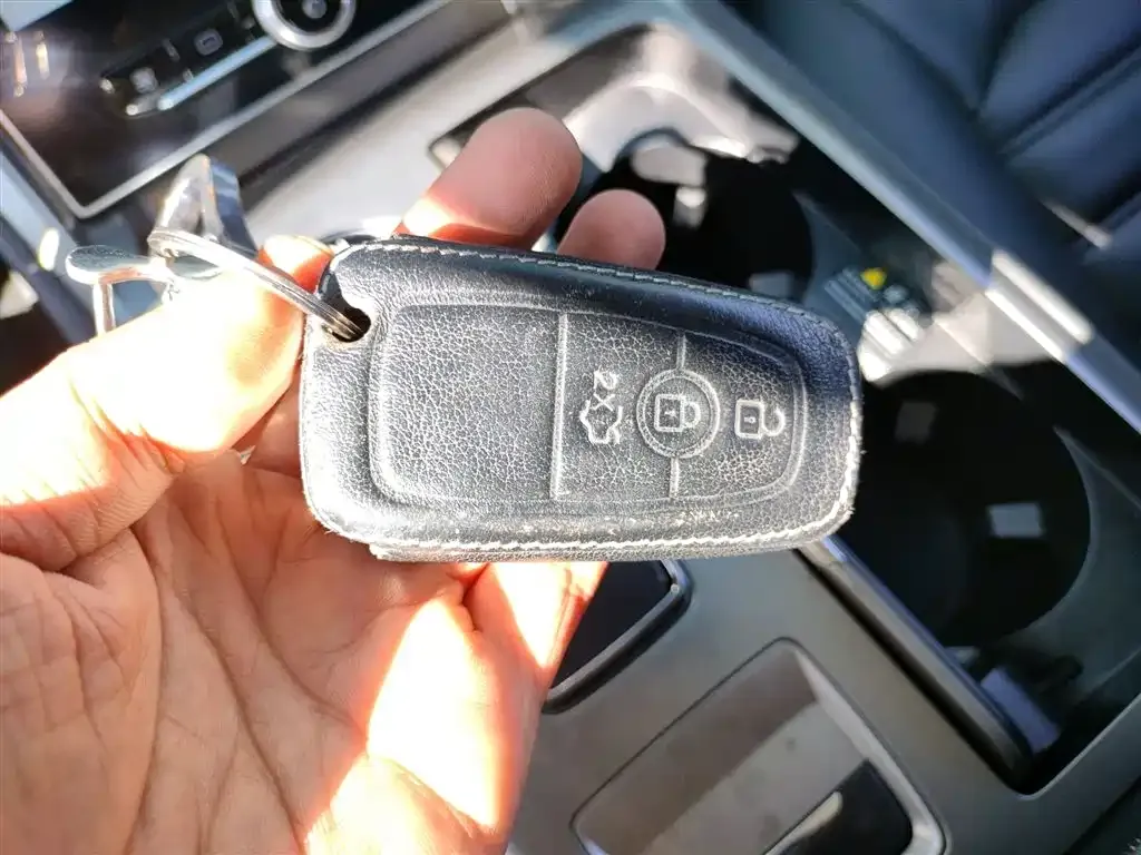 Ford Mondeo 2021 из CN, фото 4