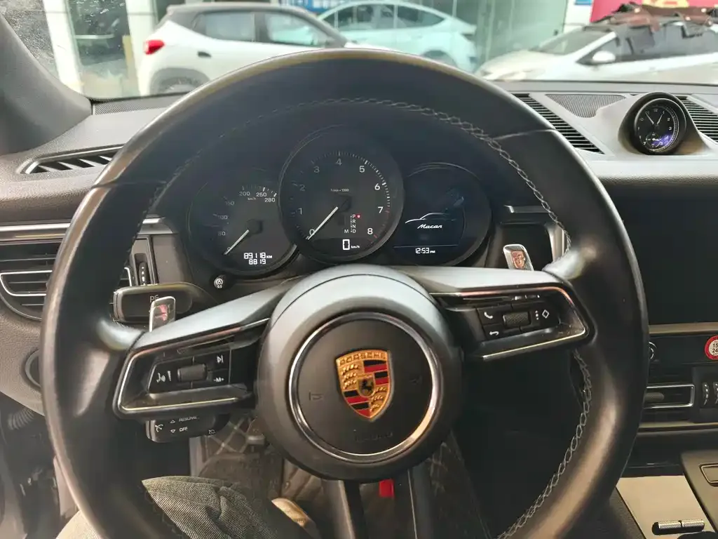 Porsche Macan 2022 из CN, фото 3
