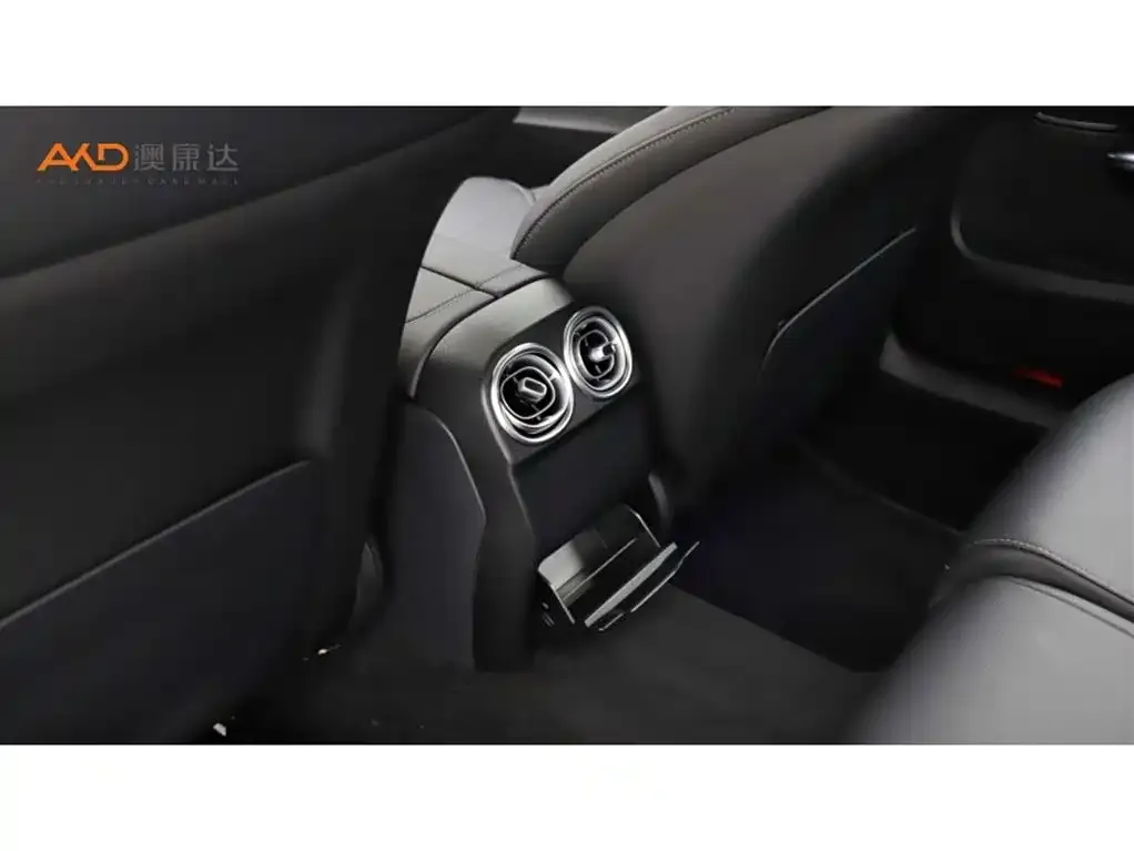 Mercedes-Benz C-Class 2024 из CN, фото 4