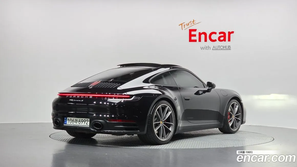 Porsche 911 2021 из KR, фото 2
