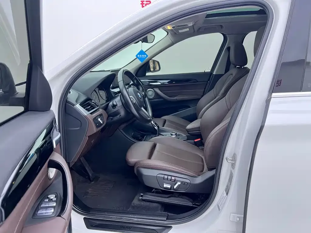 BMW X1 2021 из CN, фото 6