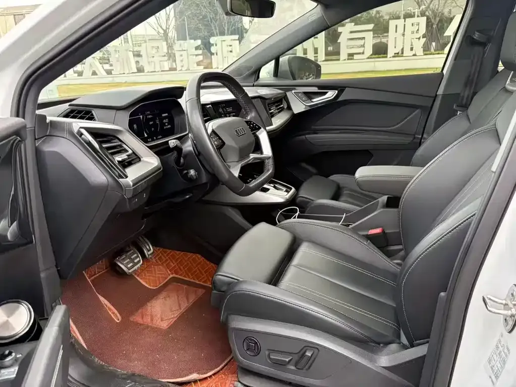 Audi Q4 e-tron 2024 из CN, фото 4