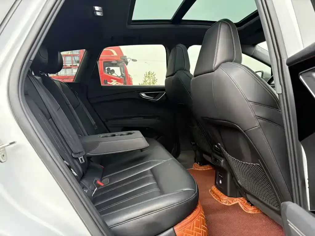 Audi Q4 e-tron 2024 из CN, фото 5