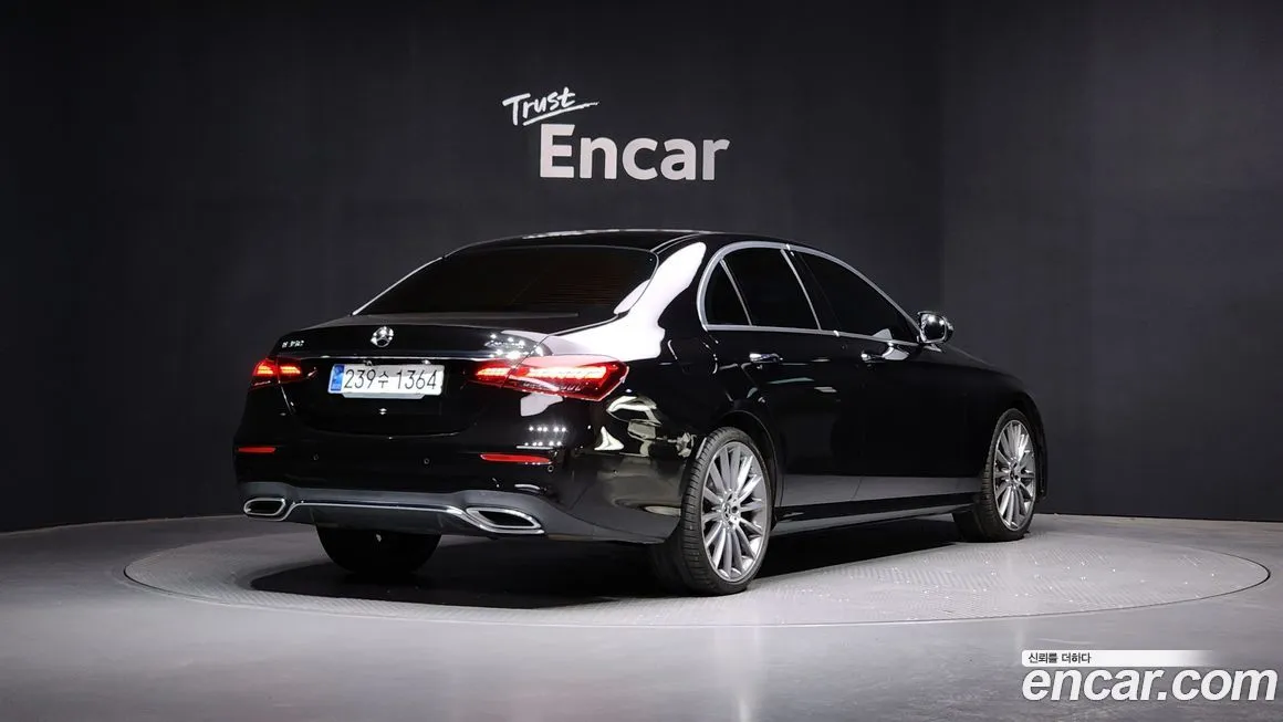 Mercedes-Benz E-Class 2021 из KR, фото 2