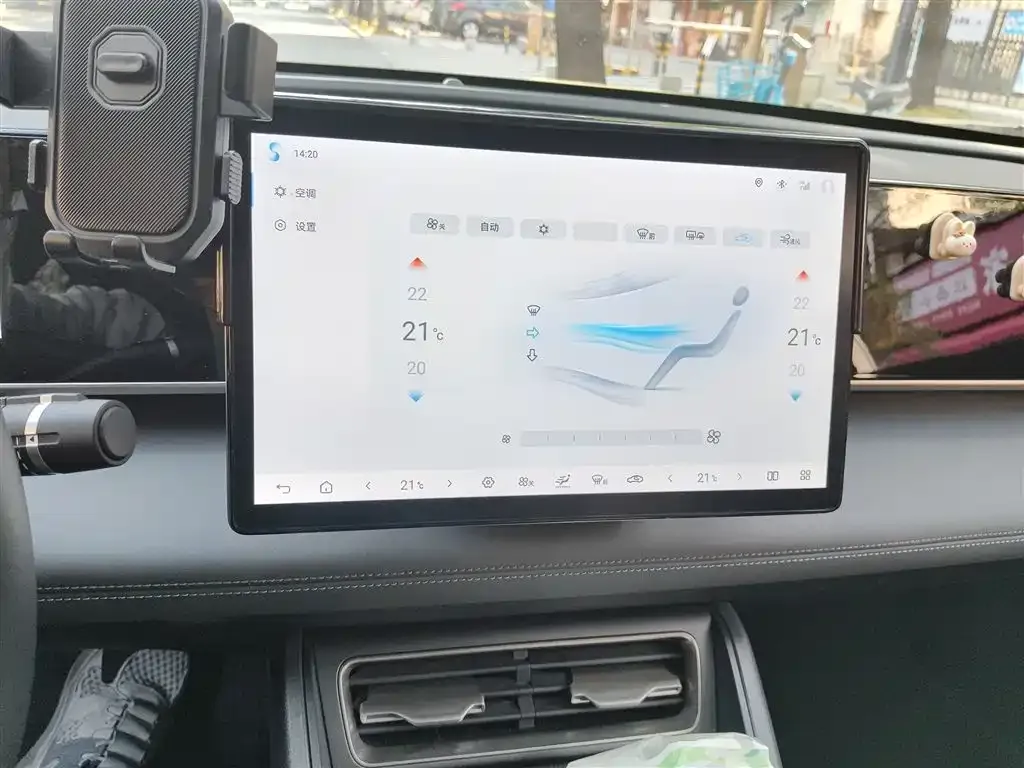 BYD Qin L 2025 из CN, фото 3