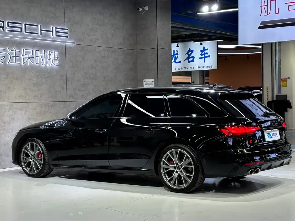 Audi S4 2024 из CN, фото 4