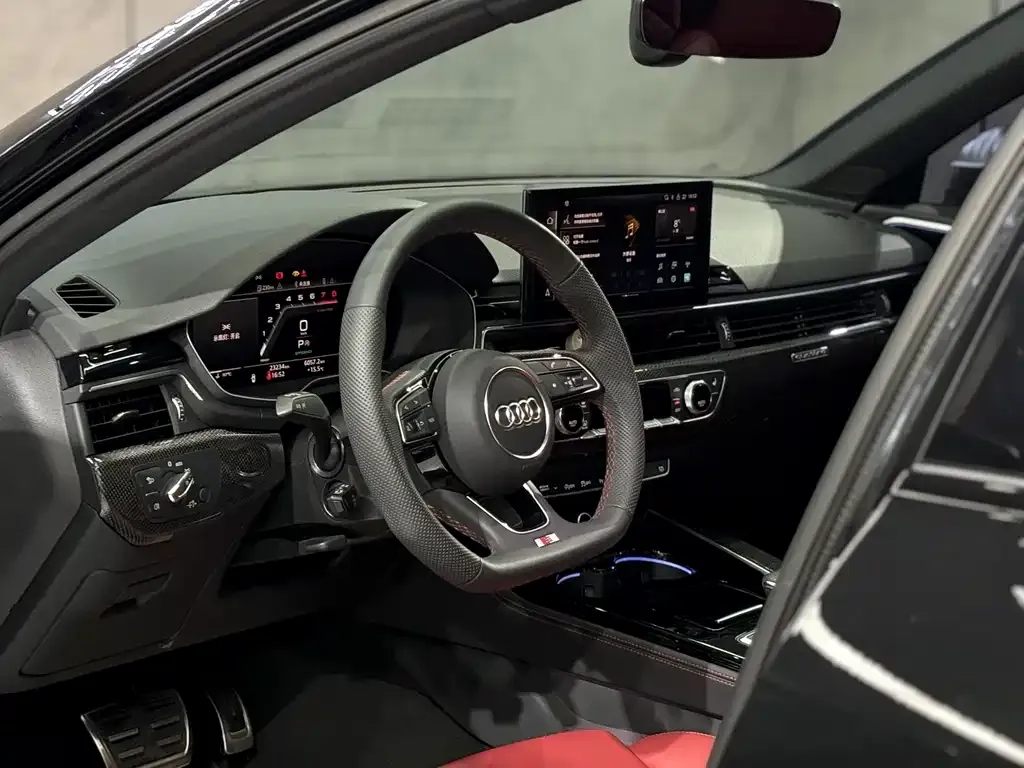 Audi S4 2024 из CN, фото 2