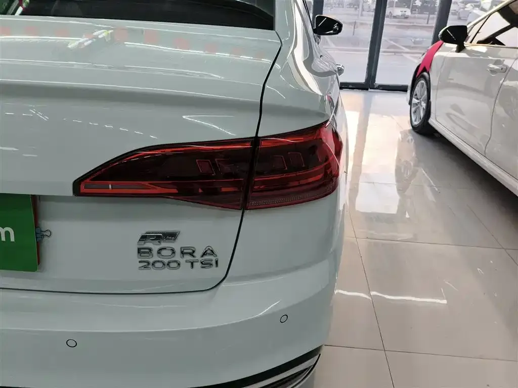 Volkswagen Bora 2023 из CN, фото 8