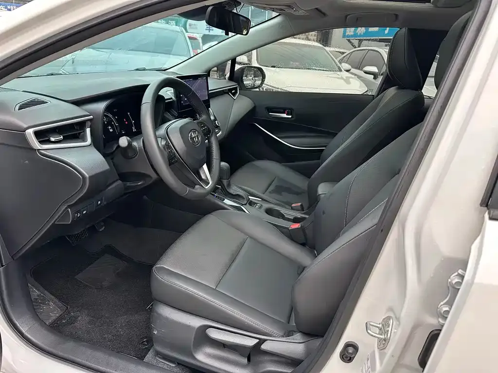 Toyota Corolla 2024 из CN, фото 9