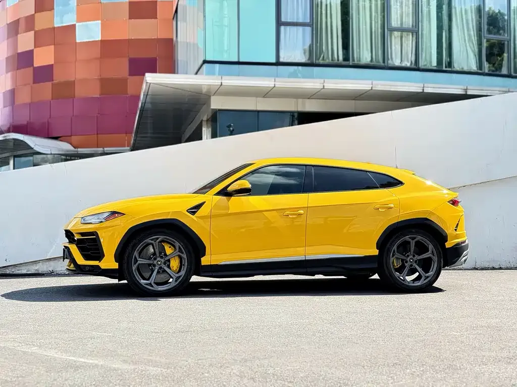 Lamborghini Urus 2023 из CN, фото 7
