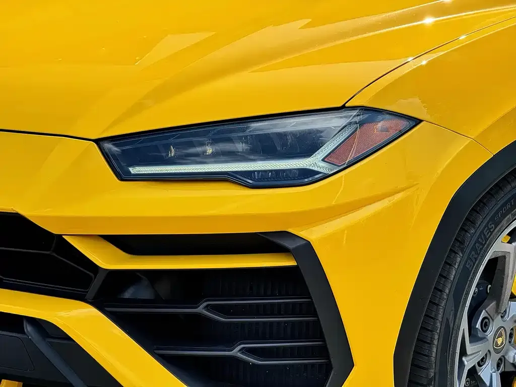 Lamborghini Urus 2023 из CN, фото 5