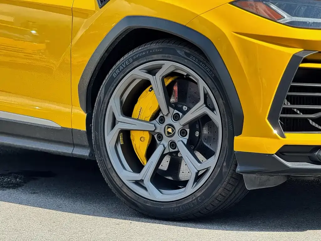 Lamborghini Urus 2023 из CN, фото 8