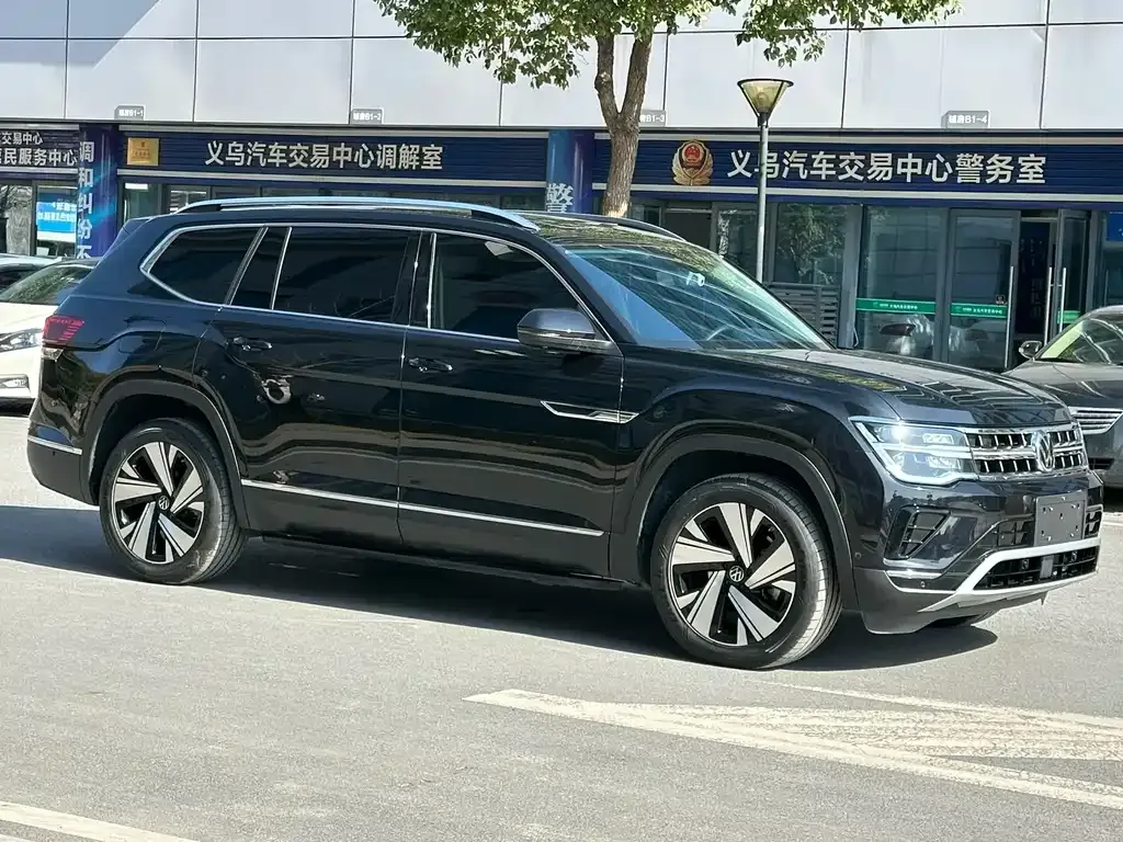 Volkswagen Teramont 2024 из CN, фото 7