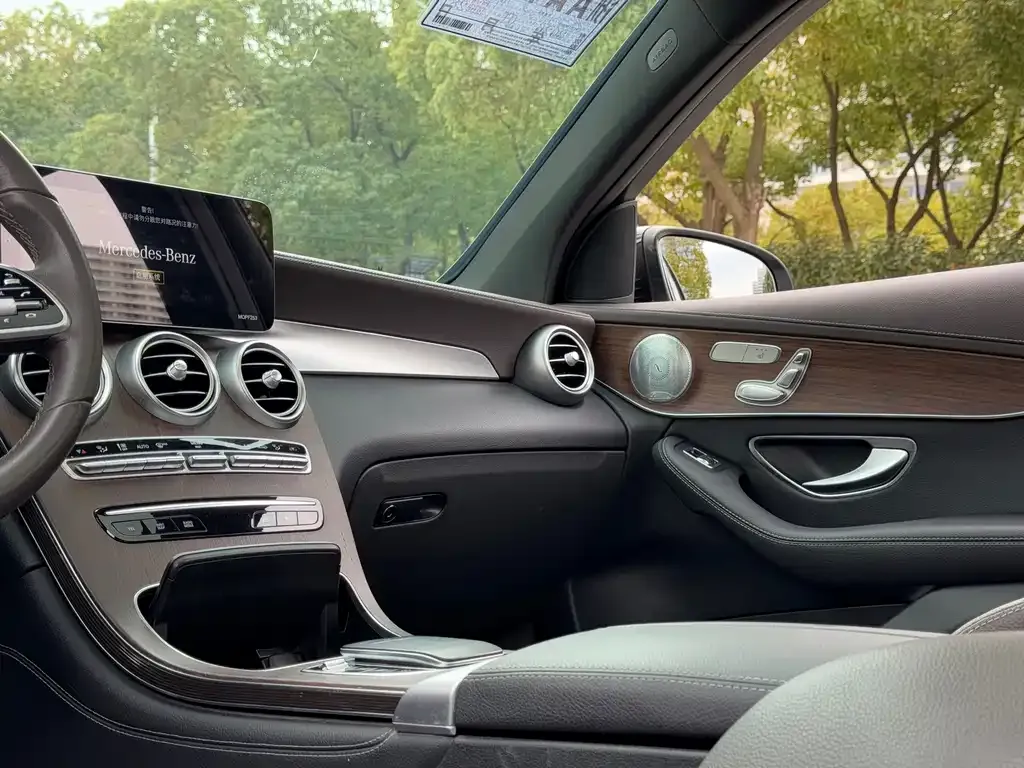 Mercedes-Benz GLC 2021 из CN, фото 8