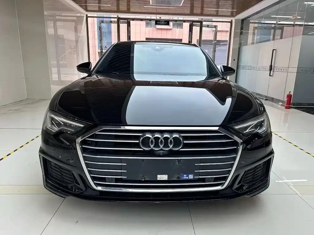 Audi A6L 2022 из CN, фото 2