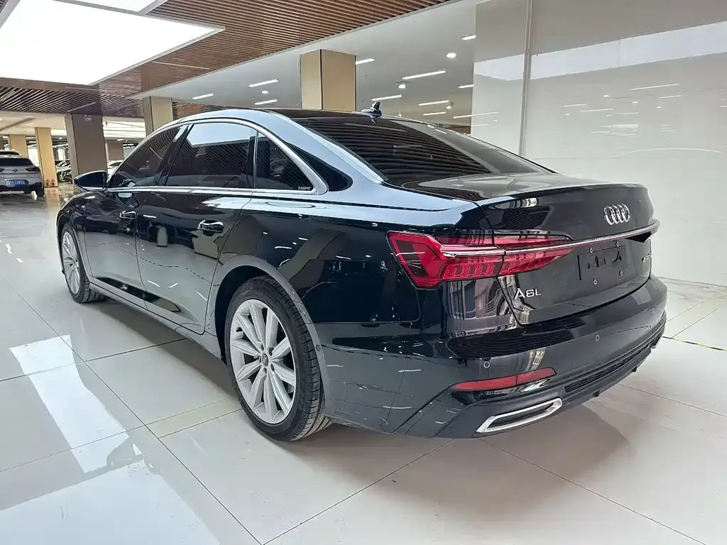 Audi A6L 2022 из CN, фото 7