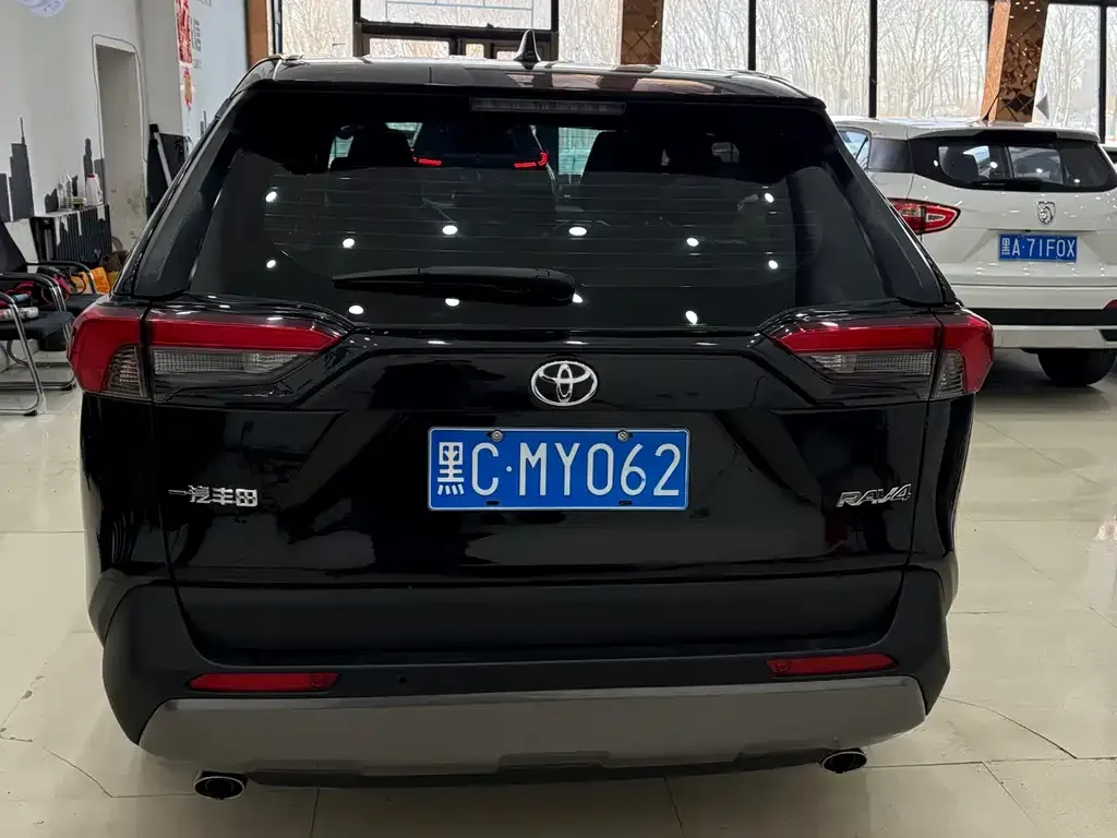 Toyota RAV4 2022 из CN, фото 5