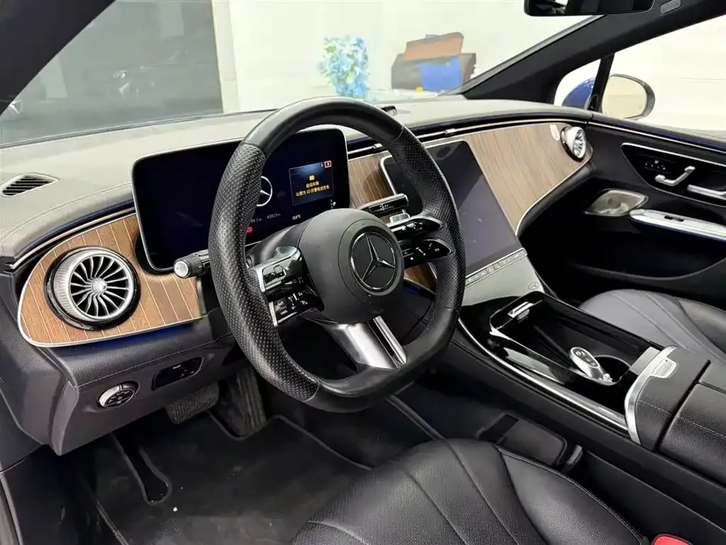 Mercedes-Benz EQE 2023 из CN, фото 8