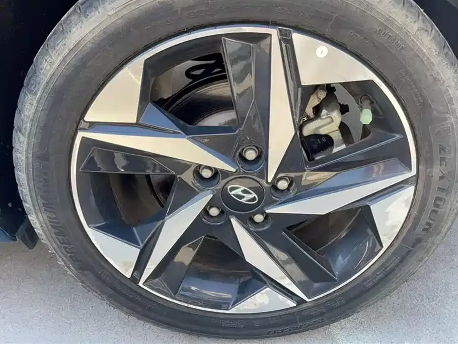 Hyundai Elantra 2022 из CN, фото 9