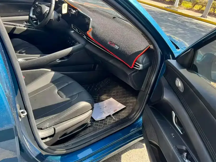 Hyundai Elantra 2022 из CN, фото 6