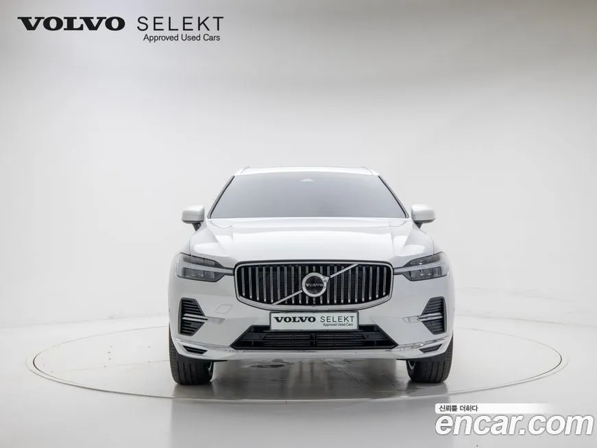 Volvo XC60 — фото 9