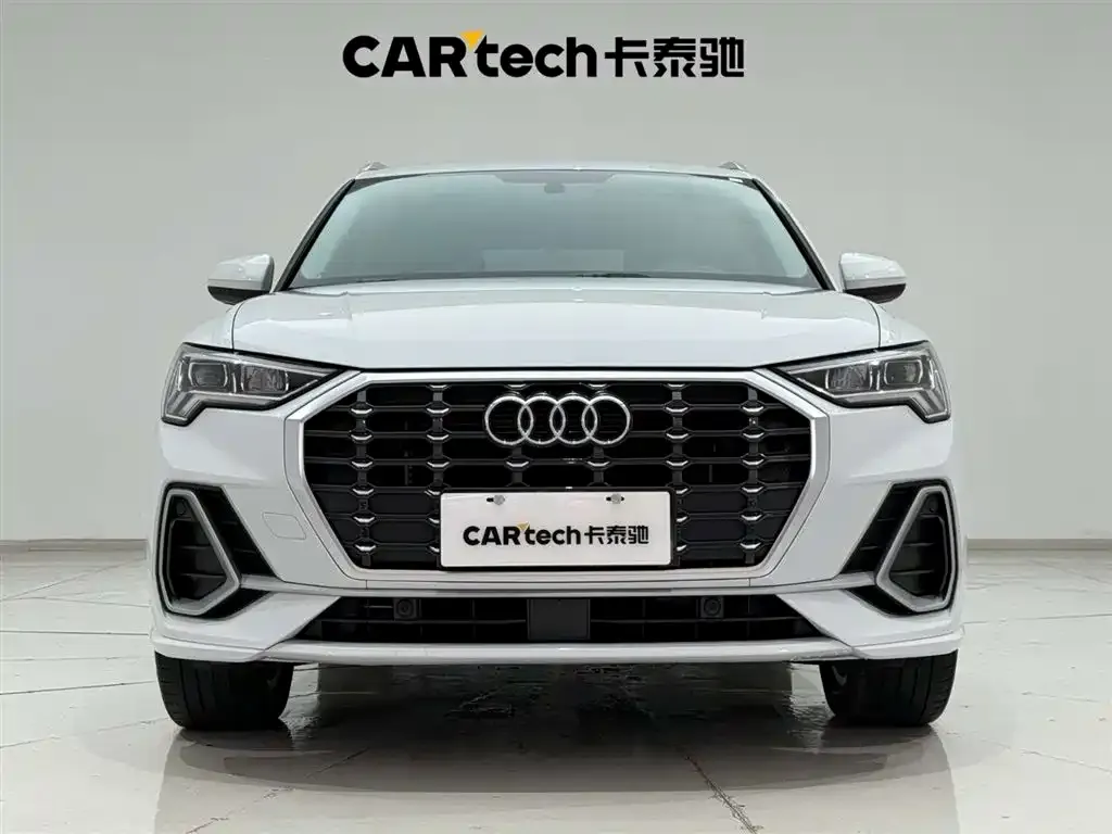 Audi Q3 2021 из CN, фото 3