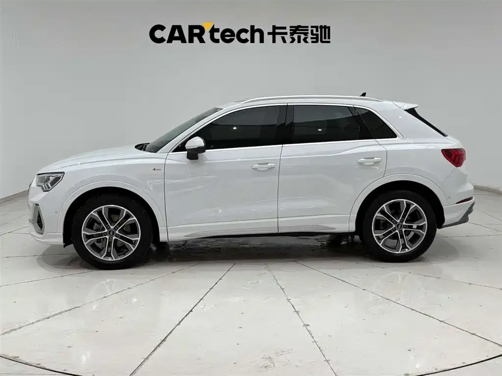 Audi Q3 2021 из CN, фото 6