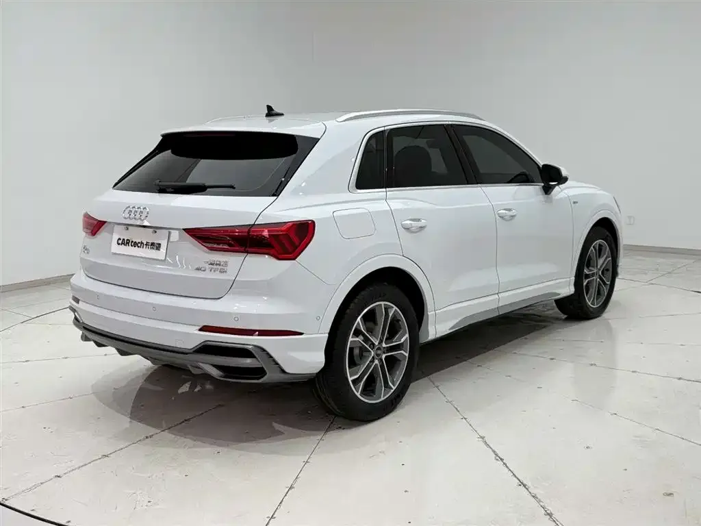 Audi Q3 2021 из CN, фото 8