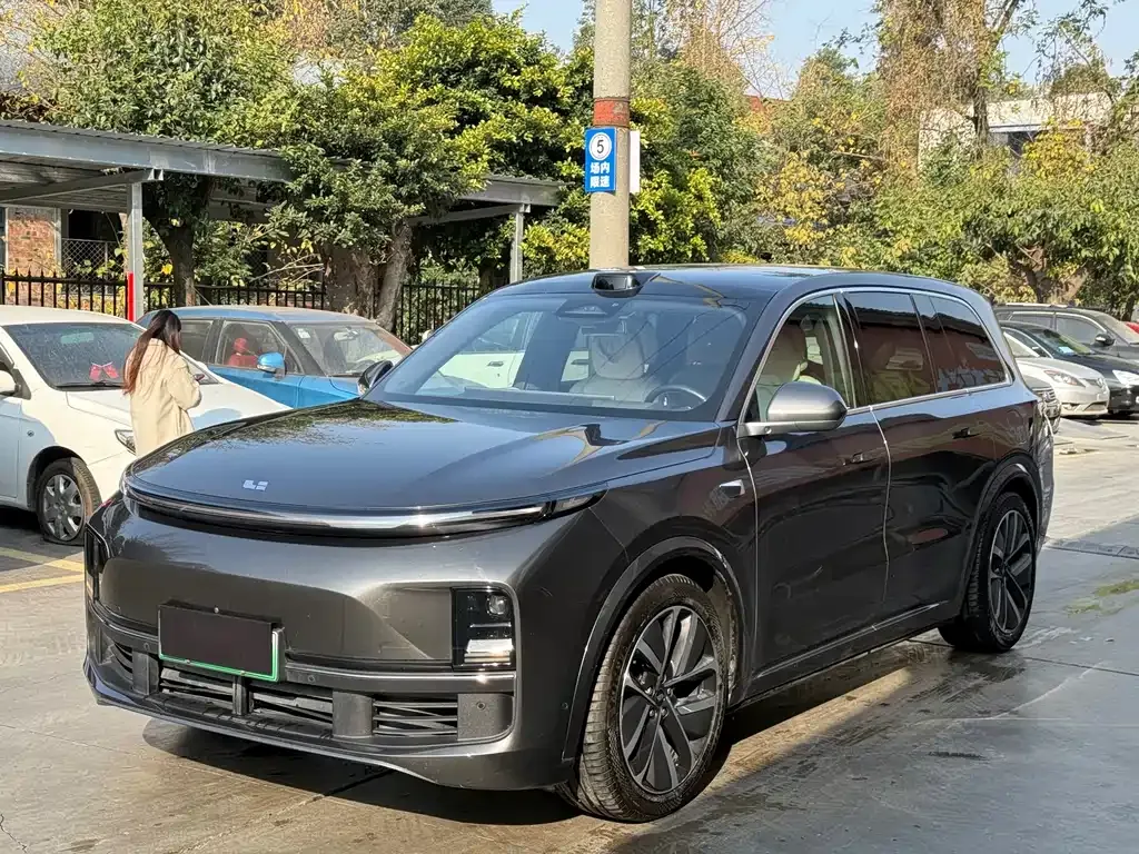 Li Auto L9 2023 из CN, фото 1
