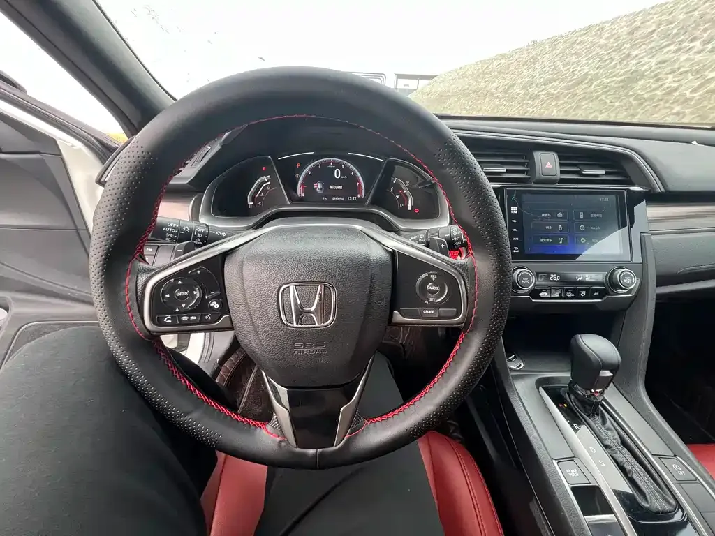 Honda Civic 2022 из CN, фото 3