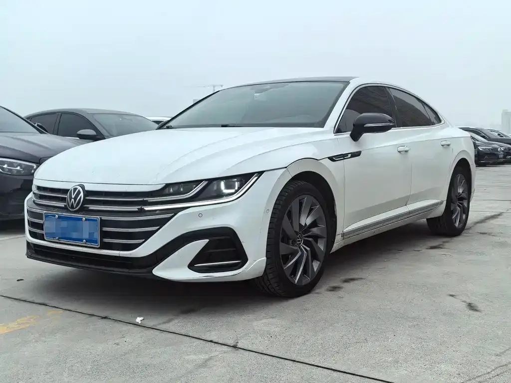 Volkswagen CC 2021 из CN, фото 1