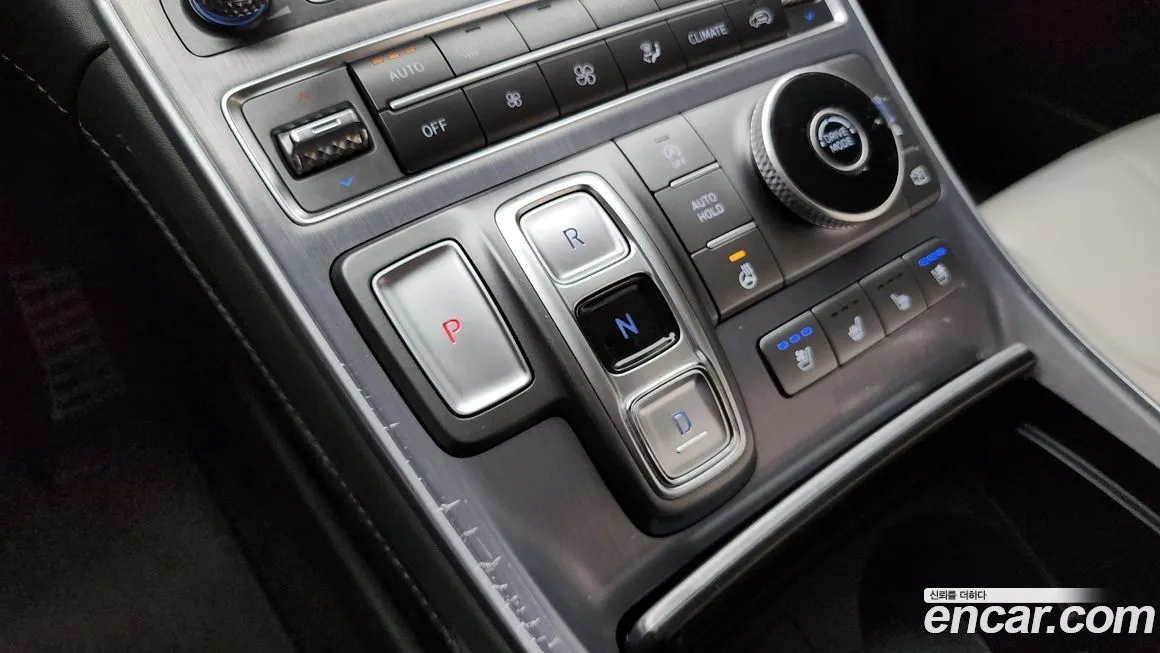 Hyundai Santafe — фото 7