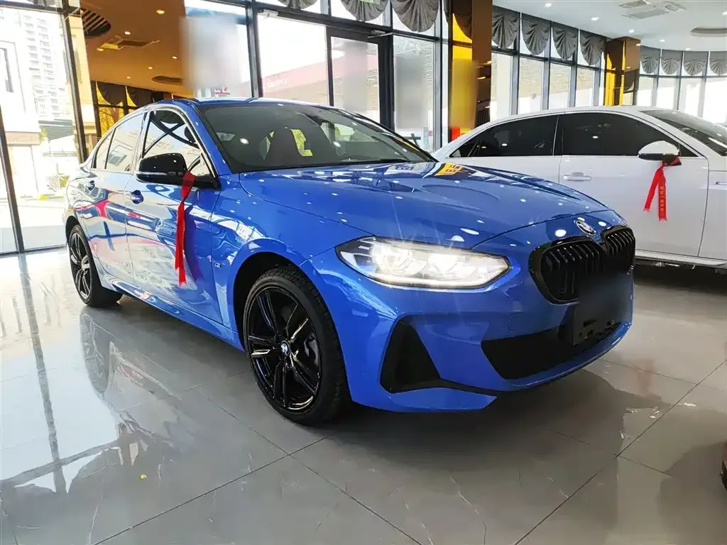 BMW 1 Series 2023 из CN, фото 7