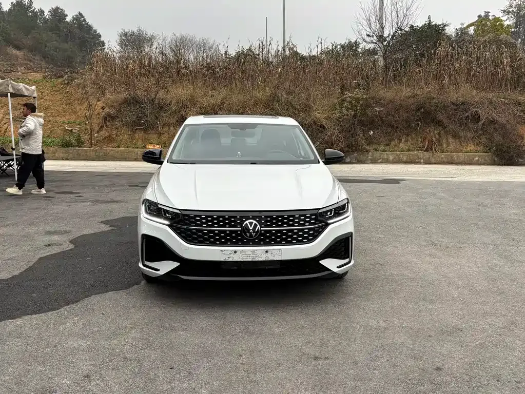 Volkswagen Lavida 2023 из CN, фото 2