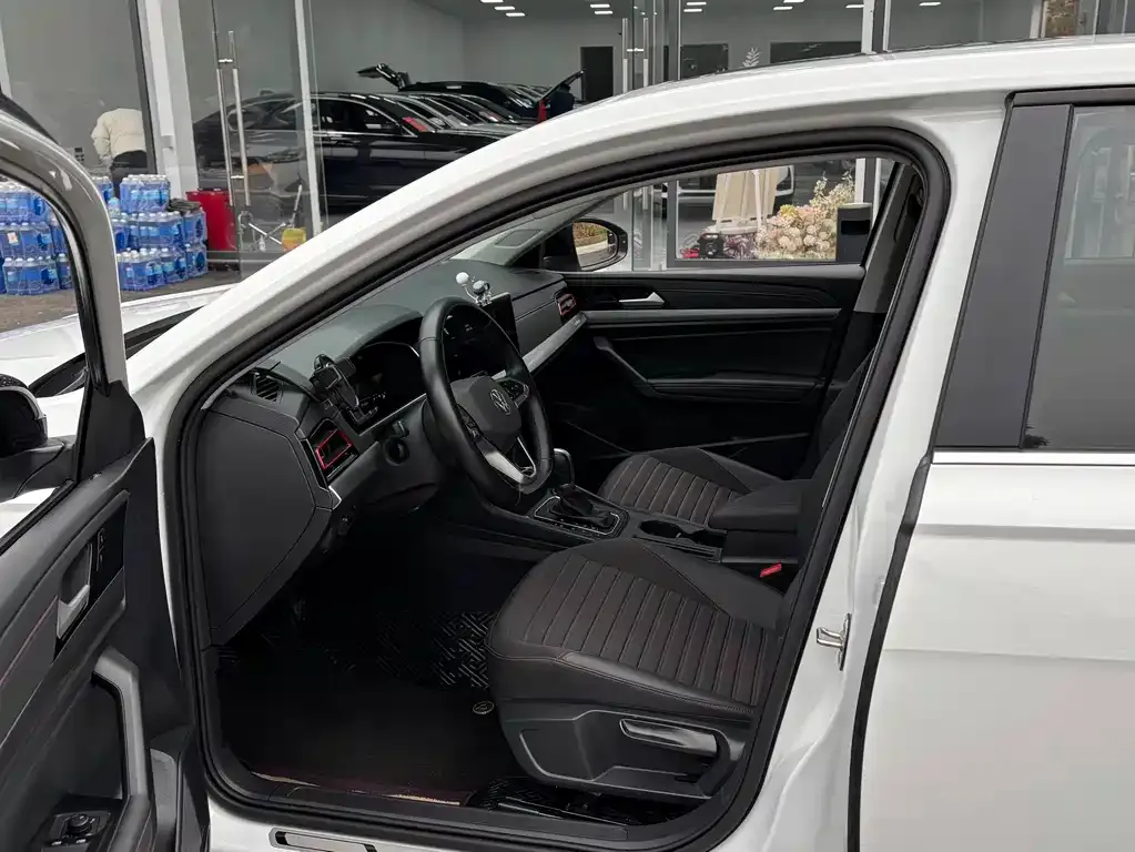 Volkswagen Lavida 2023 из CN, фото 8