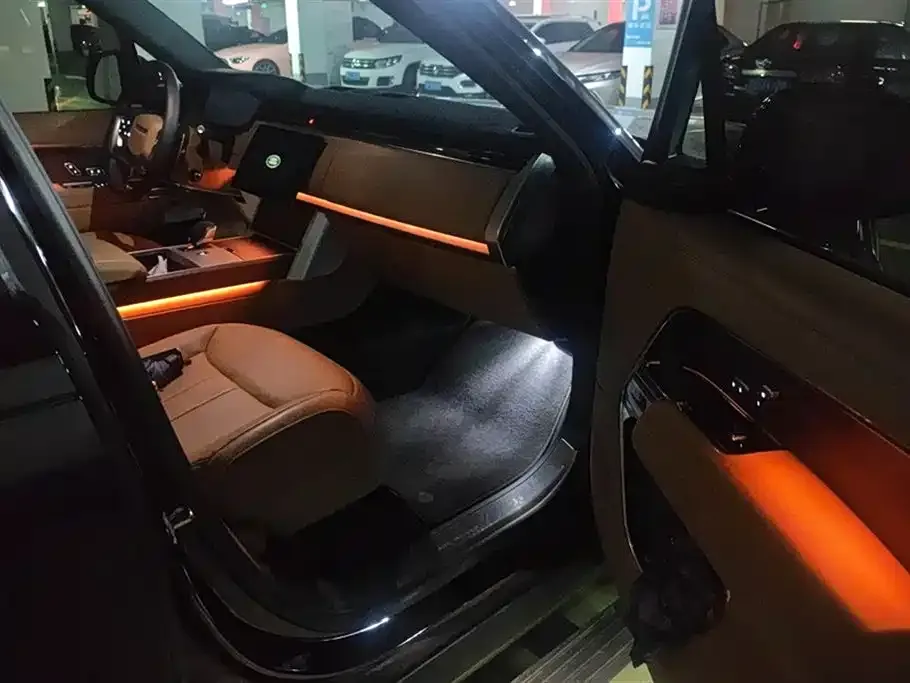 Land Rover Range Rover 2024 из CN, фото 8