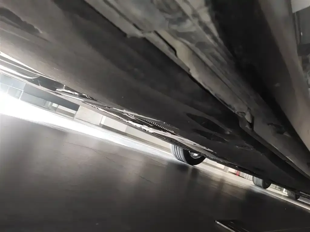 Audi A6L 2023 из CN, фото 4