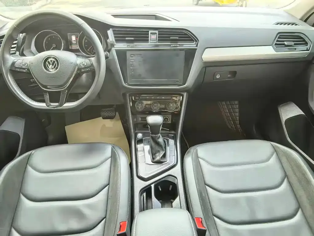 Volkswagen Tiguan L 2021 из CN, фото 6