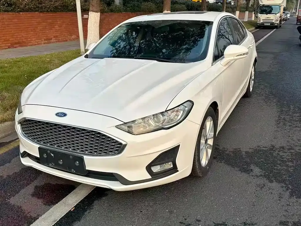 Ford Mondeo 2021 из CN, фото 1