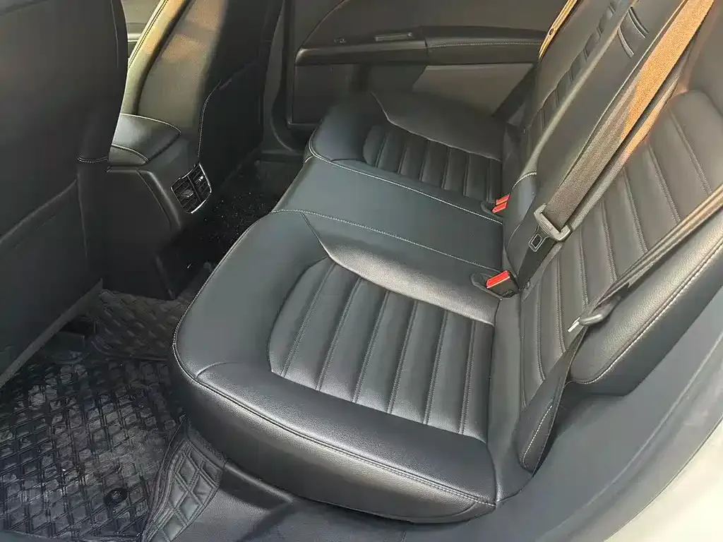 Ford Mondeo 2021 из CN, фото 8