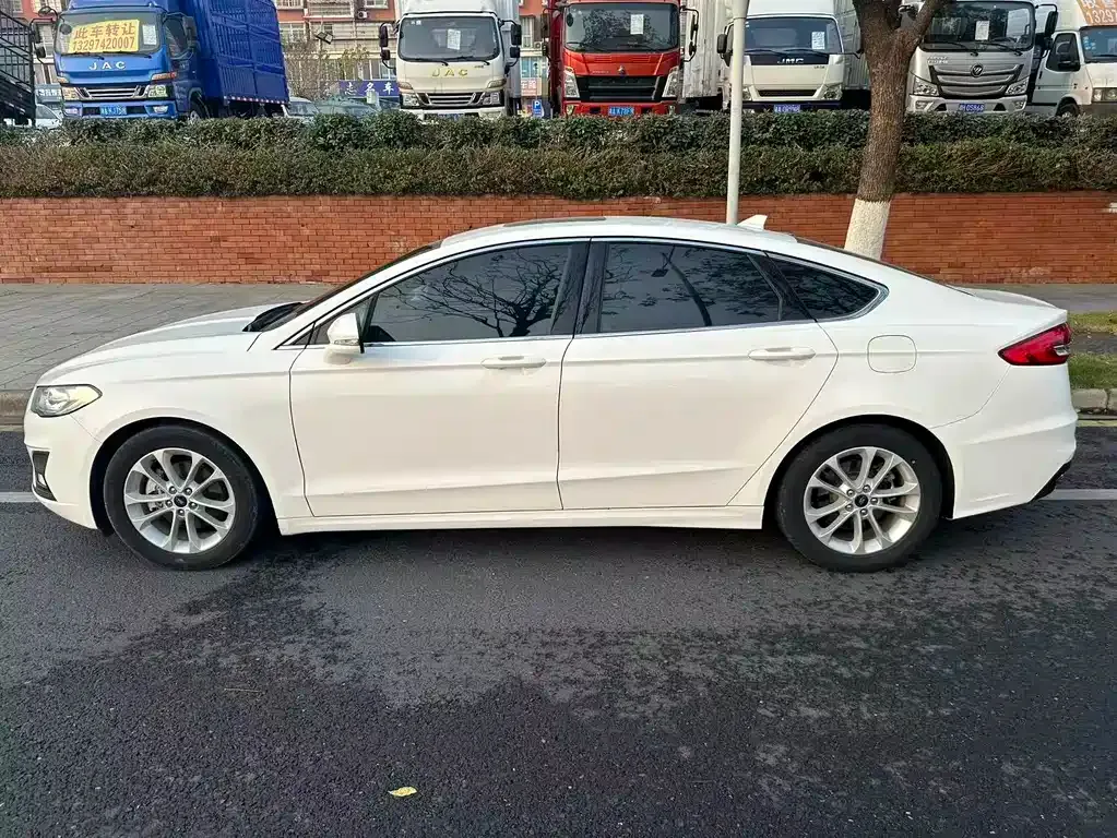 Ford Mondeo 2021 из CN, фото 9