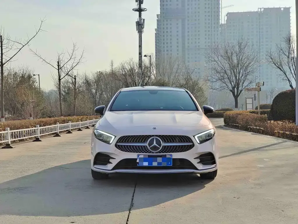 Mercedes-Benz A-Class 2023 из CN, фото 5