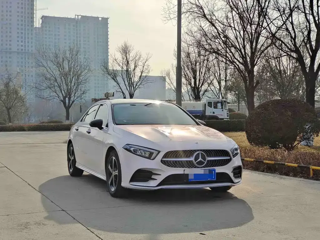Mercedes-Benz A-Class 2023 из CN, фото 9