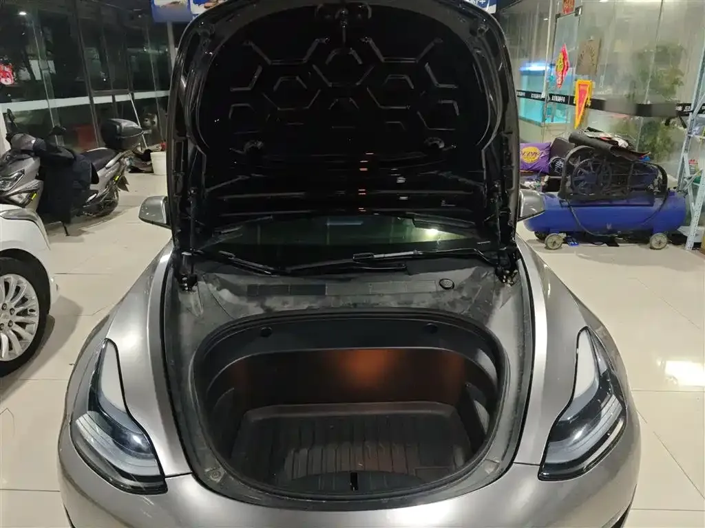 Tesla Model 3 2023 из CN, фото 6
