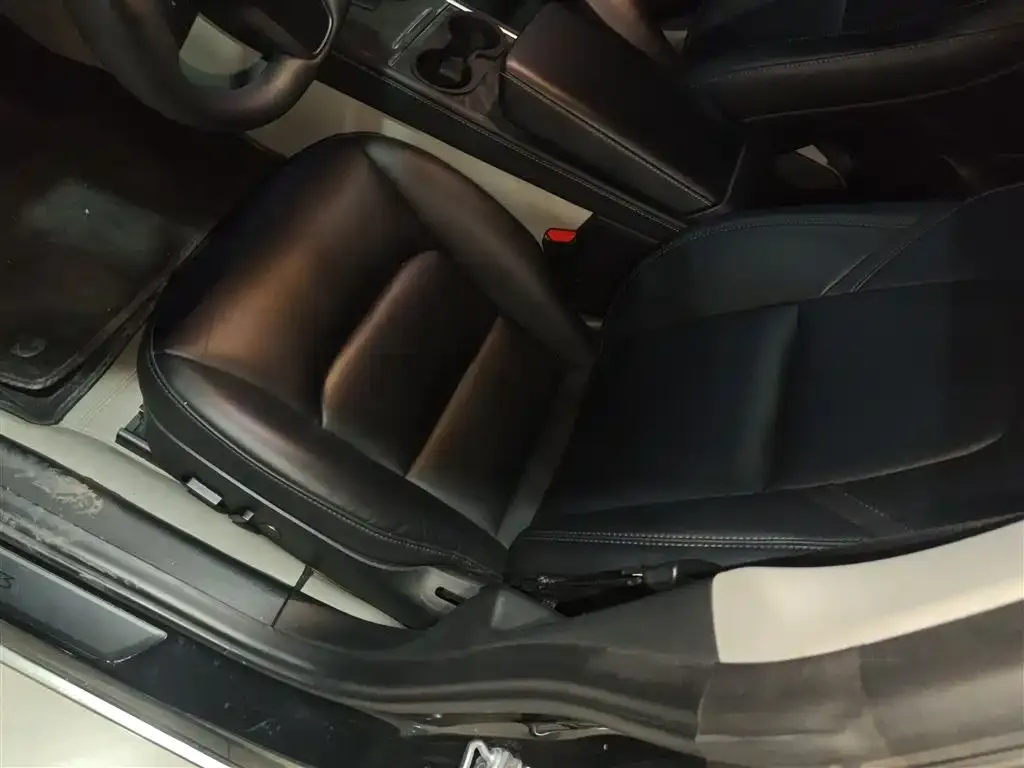 Tesla Model 3 2023 из CN, фото 9