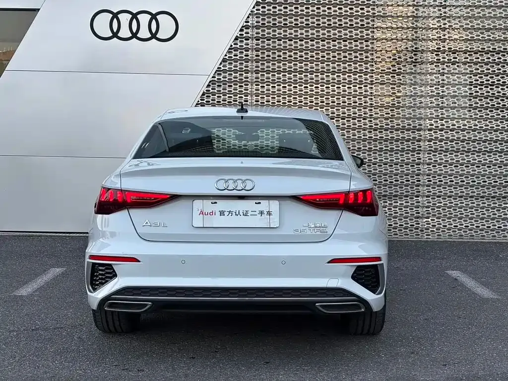 Audi A3 2024 из CN, фото 6